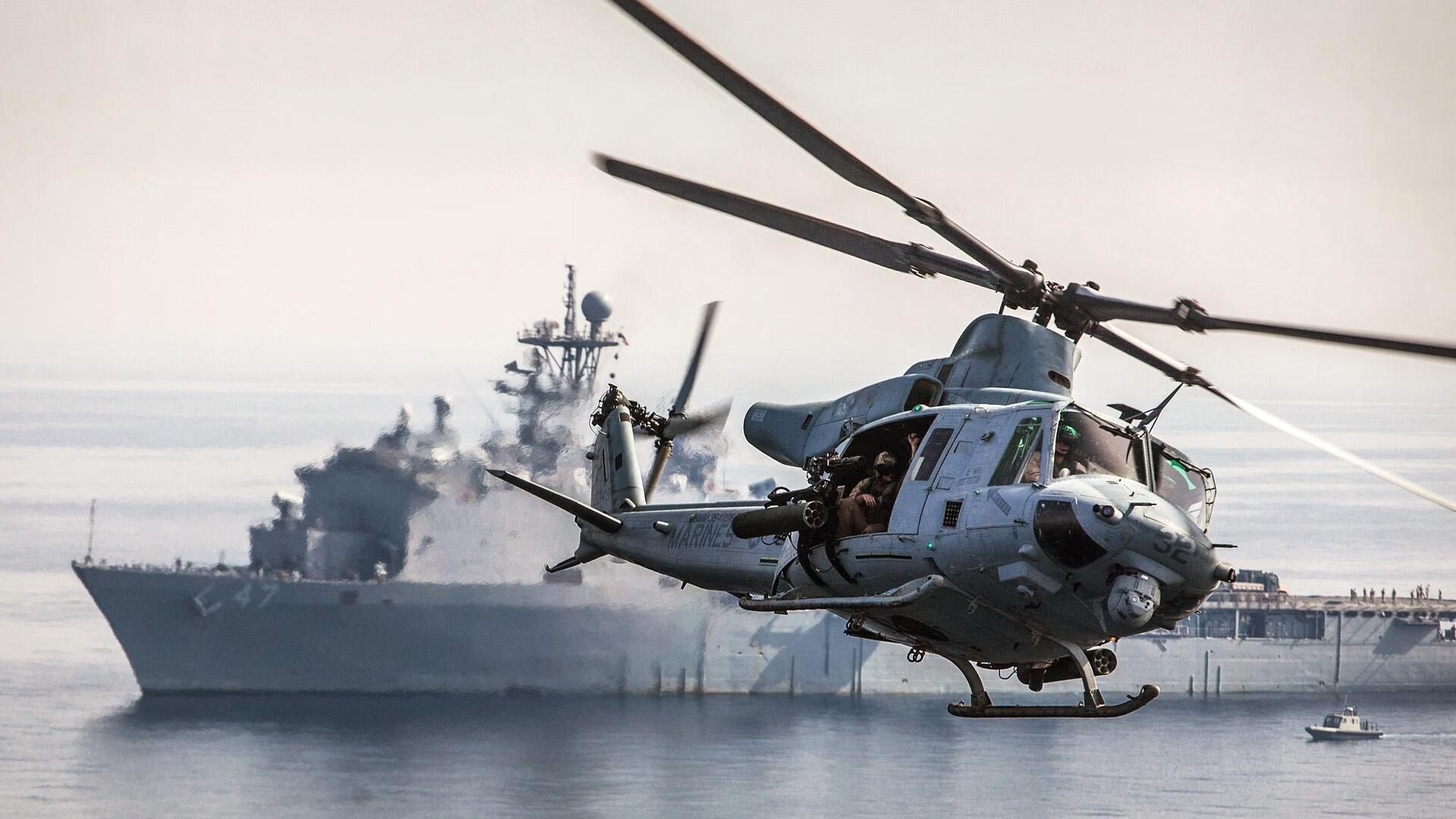 国际热身赛国足逆袭 球员表现焕然一新，国足热身赛比赛结果